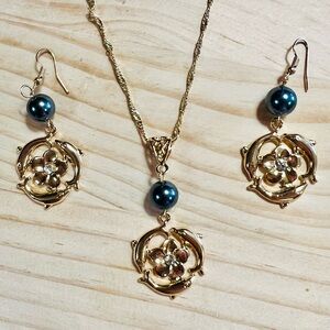 Elegant Hawaiian Gold and Black Jewelry Set